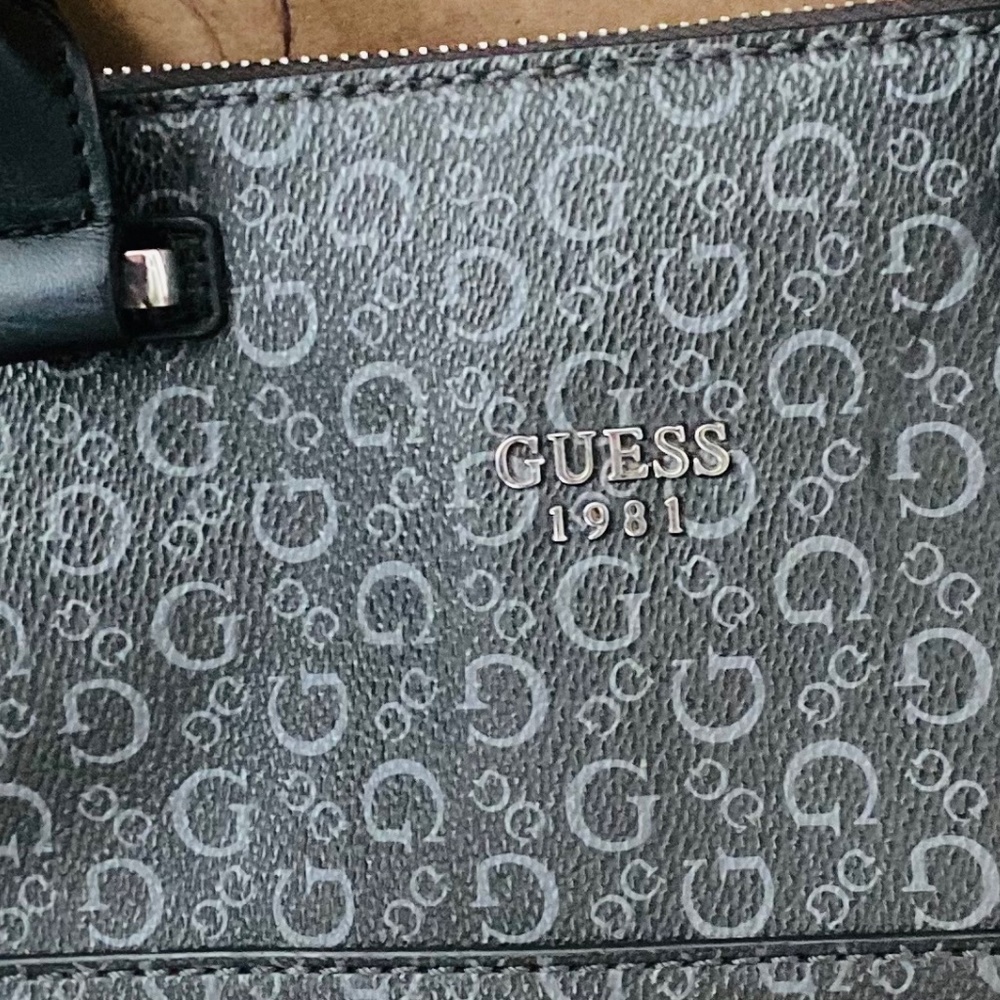 Guess bag